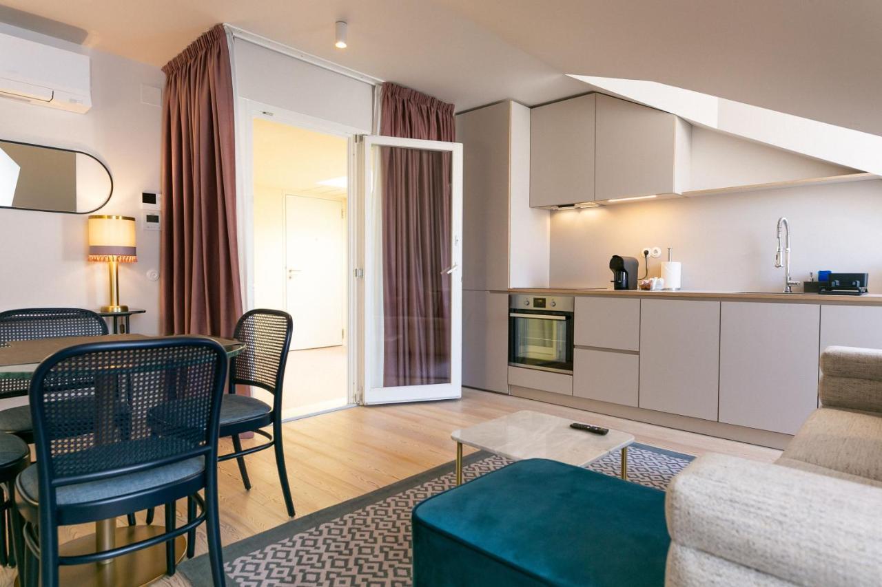 The Lift Apartments By Ridan Hotels Lisbona Esterno foto