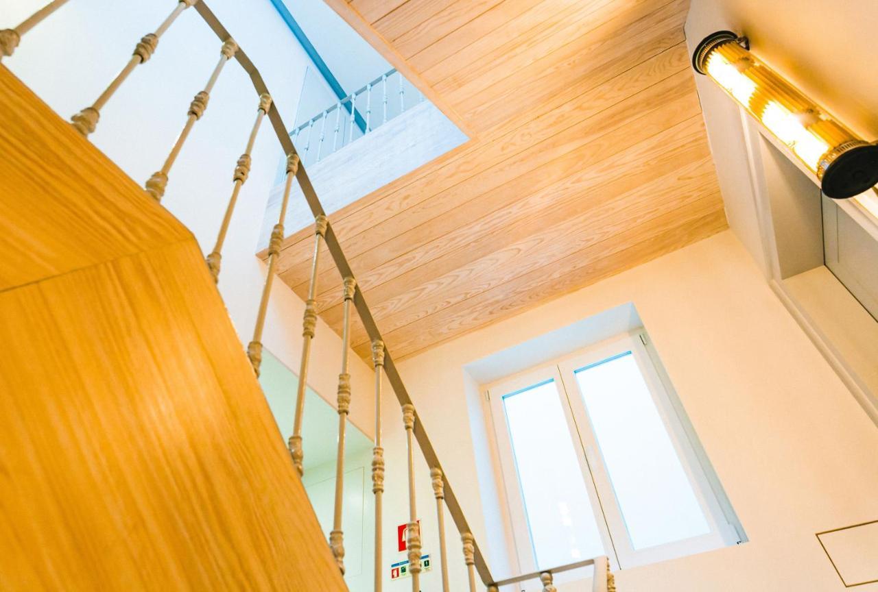 The Lift Apartments By Ridan Hotels Lisbona Esterno foto