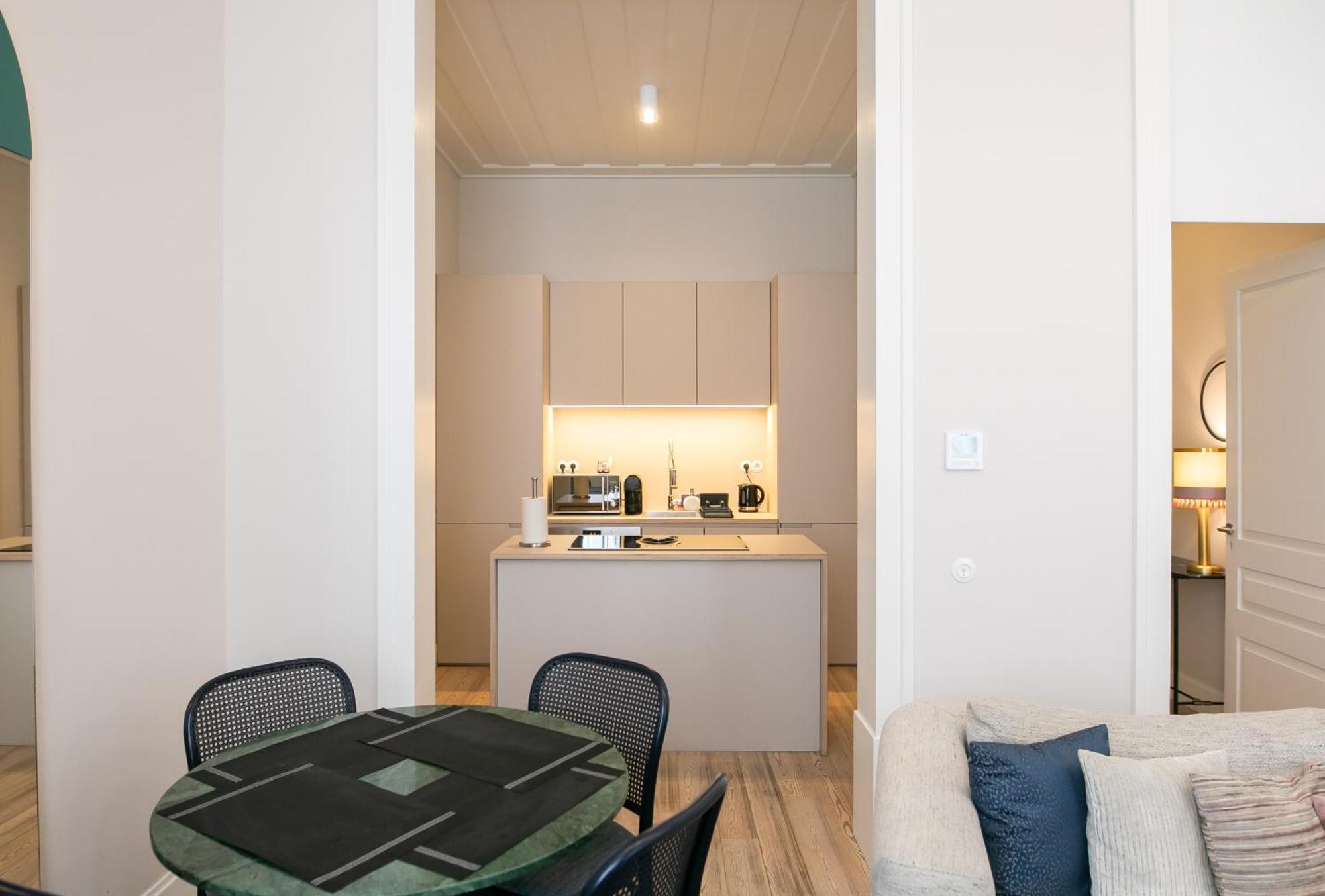 The Lift Apartments By Ridan Hotels Lisbona Esterno foto